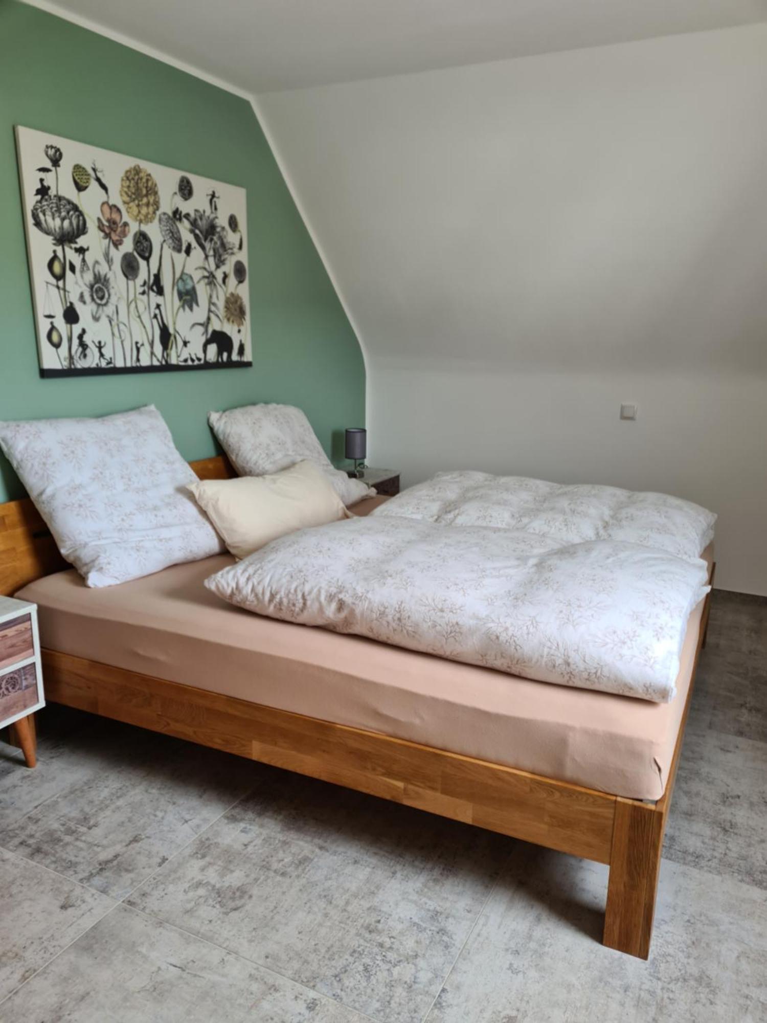 Ferienwohnung Burgblick Pelm Exterior foto